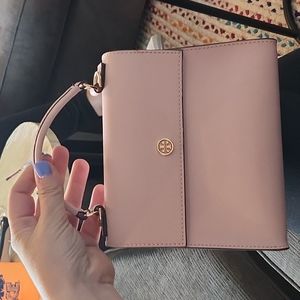 Tory Burch small bag, missing shoulder strap